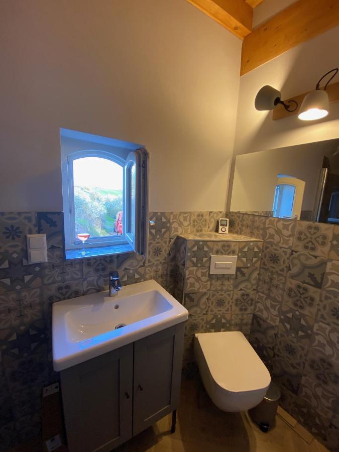 Weinbergshaus Mit Blick Auf'S Wasser Salzatal Eksteriør billede